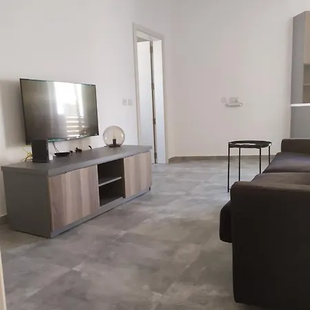 아파트 No. 38 Appartments *