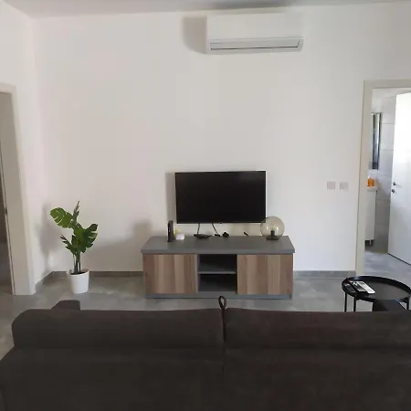 아파트 No. 38 Appartments 슬리에마